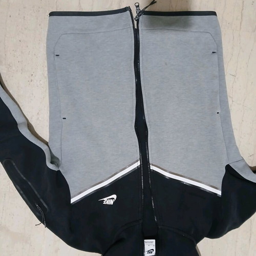 Nike jacket medium used, good condition
