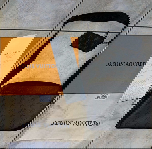 Luis Vuitton Trio Messanger Monogram Eclipse