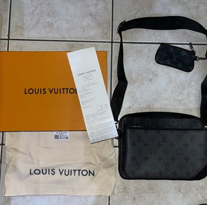 Luis Vuitton Trio Messanger Monogram Eclipse