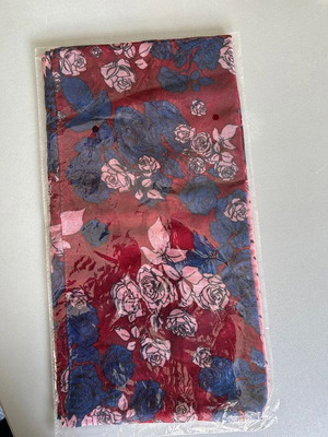 Women's scarf new red and pink