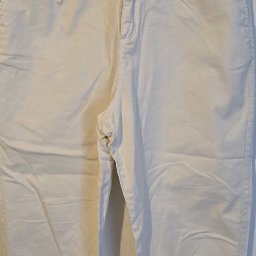 Bershka women's chino pants size 42 like new, white