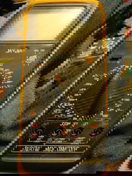 digital multimeter