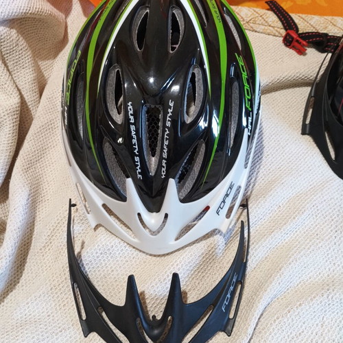 Force Hal Bicycle Helmet like new, size small medium