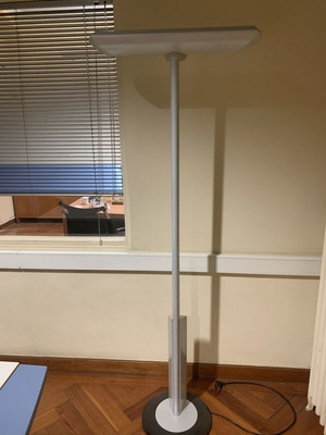 Zumtobell Staff floor lamp like new