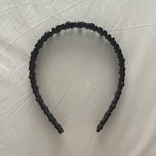 Black hairband with flowers