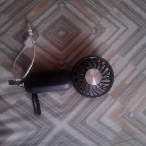 Mini rechargeable fan black, 3 speeds, USB cable, 13cm