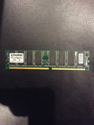 Μνήμη Kingston  512MB KTV-PR266/512 2.5V