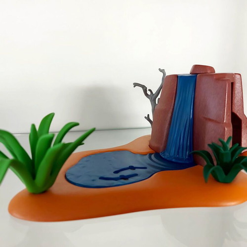 Playmobil βράχος με καταρράκτη
