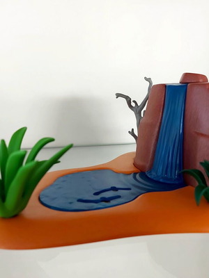 Playmobil βράχος με καταρράκτη