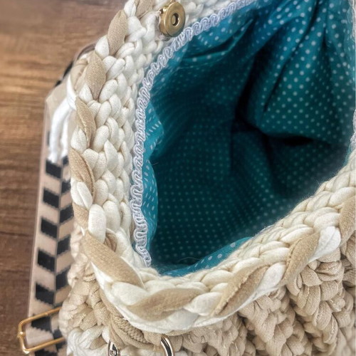 Venice Breeze handmade crochet crossbody bag new, beige