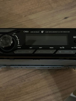 Osio 1 DIN car radio with Bluetooth and USB
