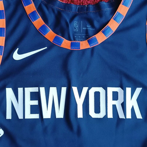 NBA Nike New York Knicks Authentic City Edition Jersey new size XL
