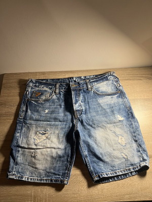 Funky Buddha denim shorts like new, size M, blue with rips