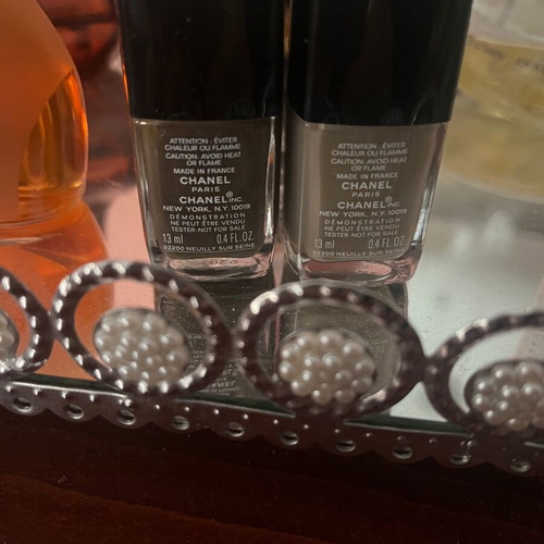 Chanel Le Vernis limited edition nail polishes new, set of 2