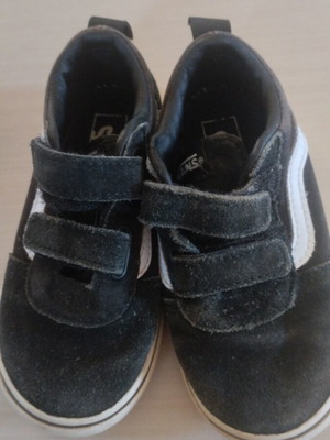 Παπούτσια Vans μέγεθος 24 μεταχειρισμένα, μαύρα