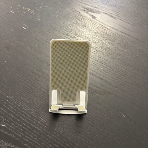 Metal Adjustable Phone Stand for Desk like new, silver