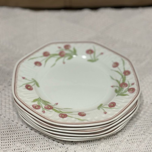 Santa Clara plates like new, pack of 6, 20cm diameter