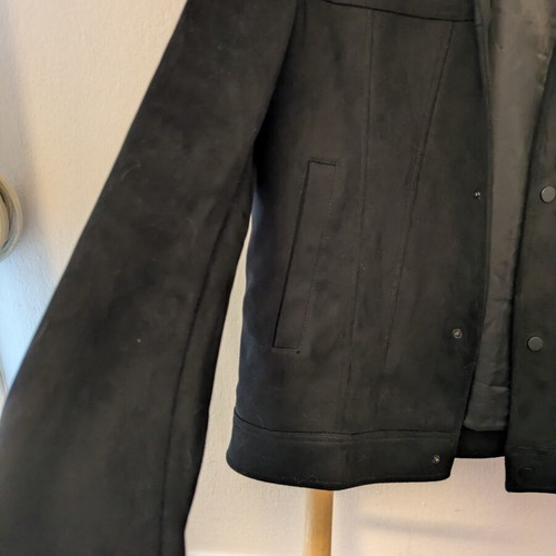 Zara jacket used, size L, black