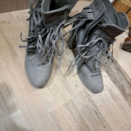 Booties like new, size 37, gray