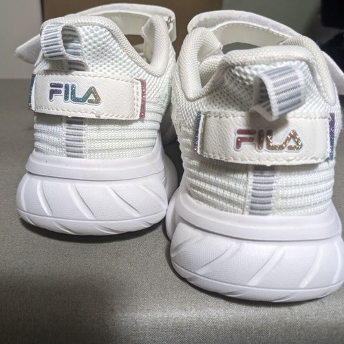 Fila girls' shoes size 34 like new, white athletic