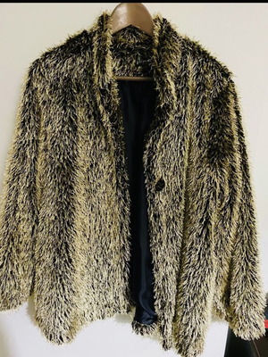 A-Style Beige Coat new, size M 38 10