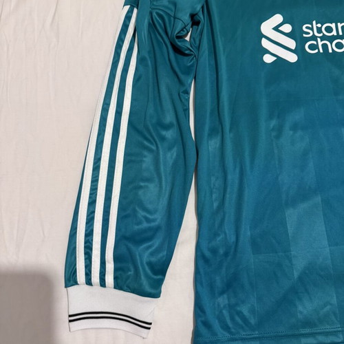 Liverpool FC Adidas Long Sleeve Jersey Like New Size L