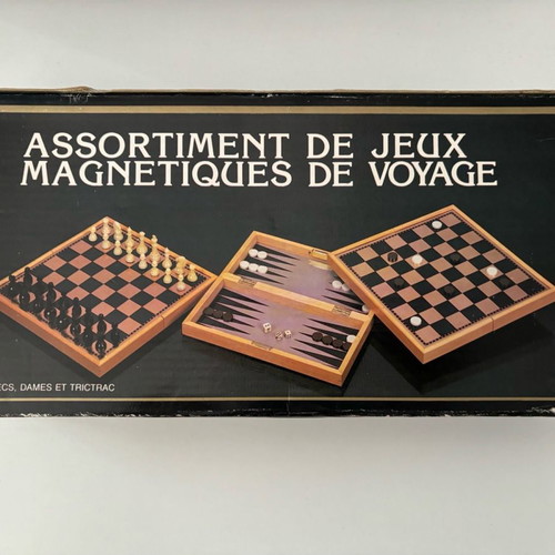 Vintage American magnetic game 1987 used (chess-backgammon-checkers)