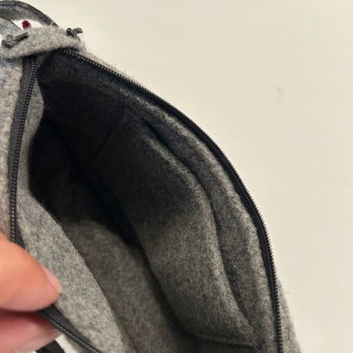 Small felt bag like new, gray, with zipper