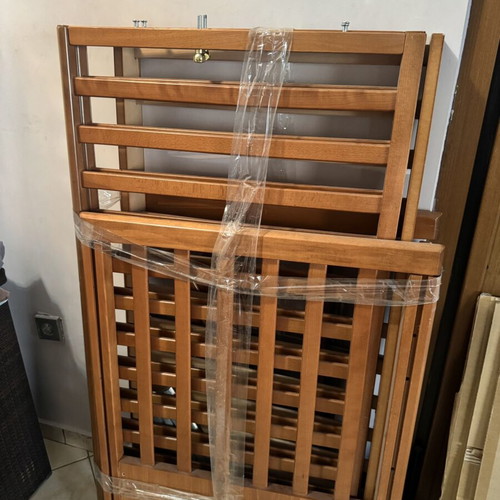 Wooden Baby Cot with Mattress like new