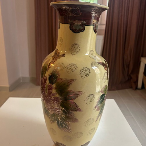 Chinese vase antique with stamp new