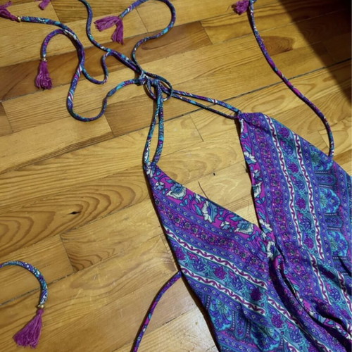 Boho maxi dress purple queen with halter neckline and paisley pattern like new