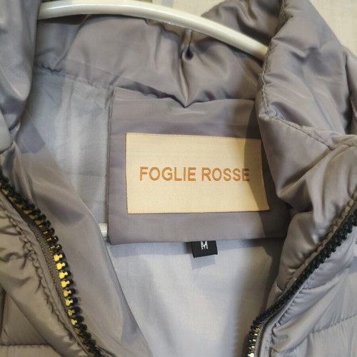 Foglie Rosse Sleeveless Quilted Puffer Gilet Size M like new, gray