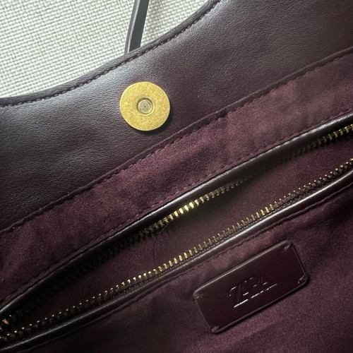 Zara shoulder bag aubergine like new
