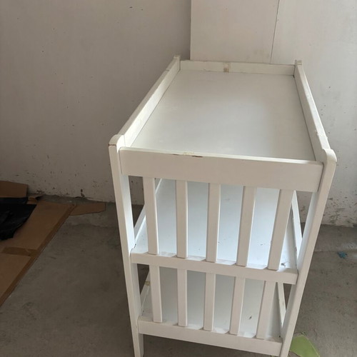 Mothercare changing table used without cushion