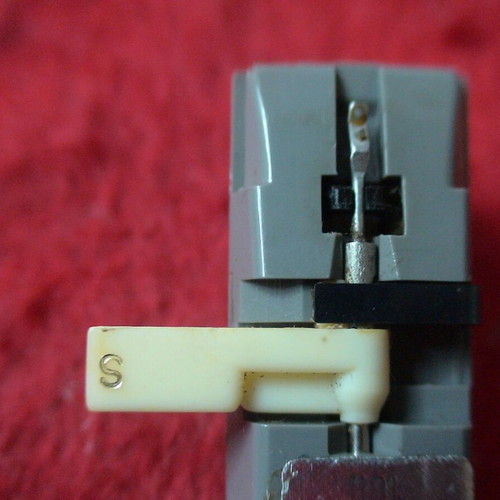 Perpetuum Ebner PE-188 Stereo cartridge used, defective with needle