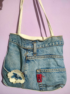 Jean shoulder bag like new