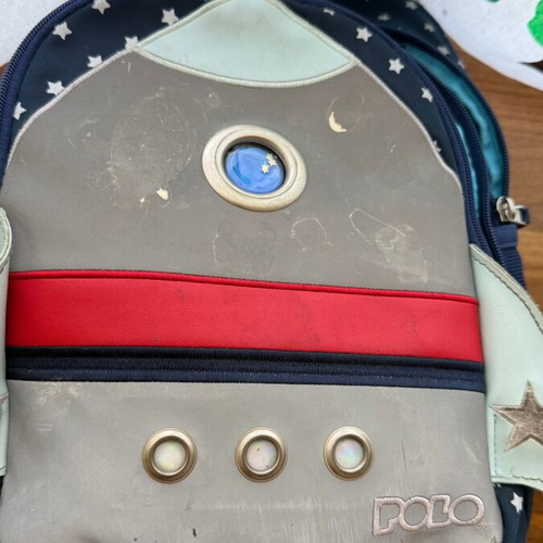 Polo kids rocket bag used with wheels and compartments