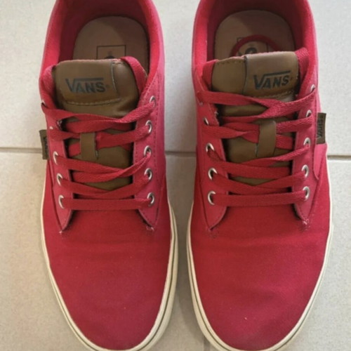 Vans casual shoes size 43 like new