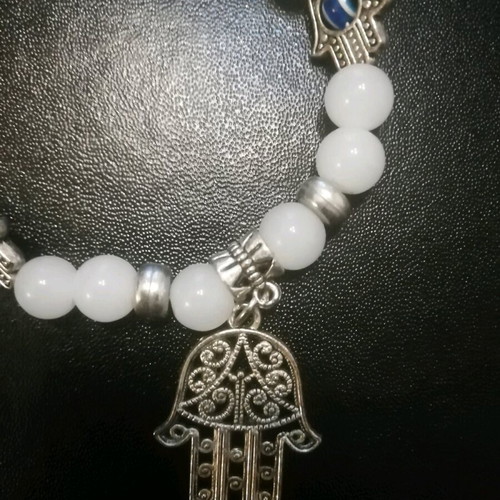 Bracelet with hands like new, white