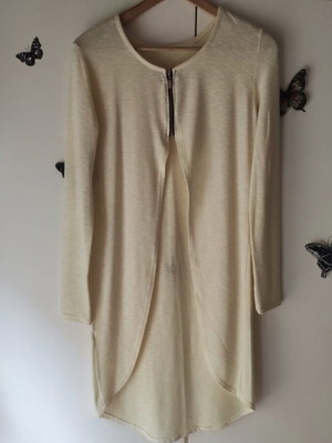 Thin asymmetrical cardigan in yellow, size s/m, like new