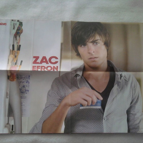 Zac Efron & Kelly Clarkson poster like new