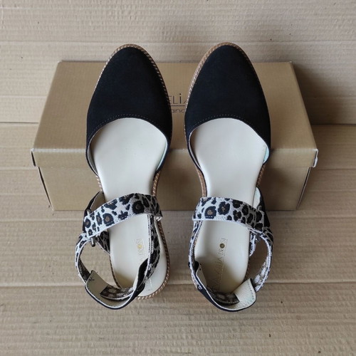Evangelia Drosi ballerina sandals like new, black suede and leopard fabric
