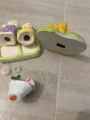 Decorative items like new, all together