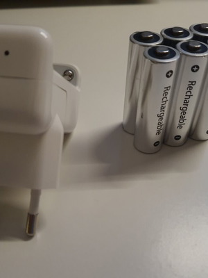 Apple AA rechargeable batteries with Apple charger