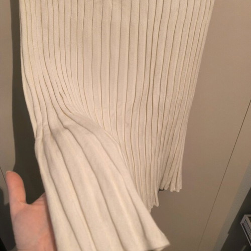 Only midi elastic cream skirt new, size L