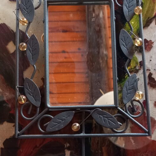 Metal wall sconce with mirror and vintage details, like new