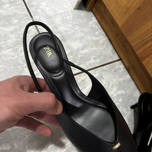 Zara black slingback pumps like new, size 40