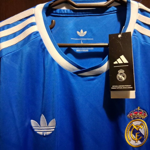 Real Madrid away jersey this season, like new, size Large