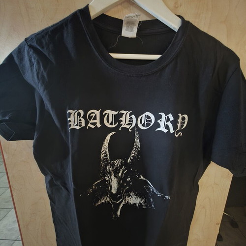 Bathory T-shirt medium size like new