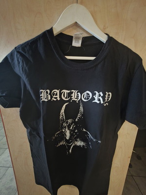 Bathory T-shirt medium size like new